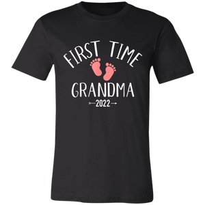 3001C First Time Grandma 2022 T-Shirt