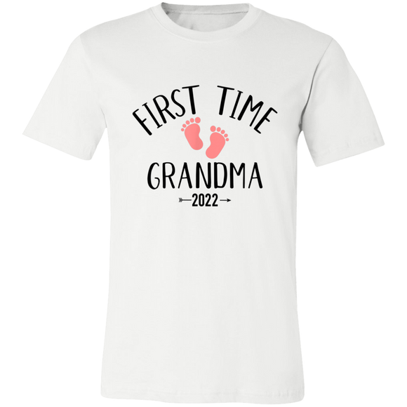 3001C First Time Grandma 2022 T-Shirt